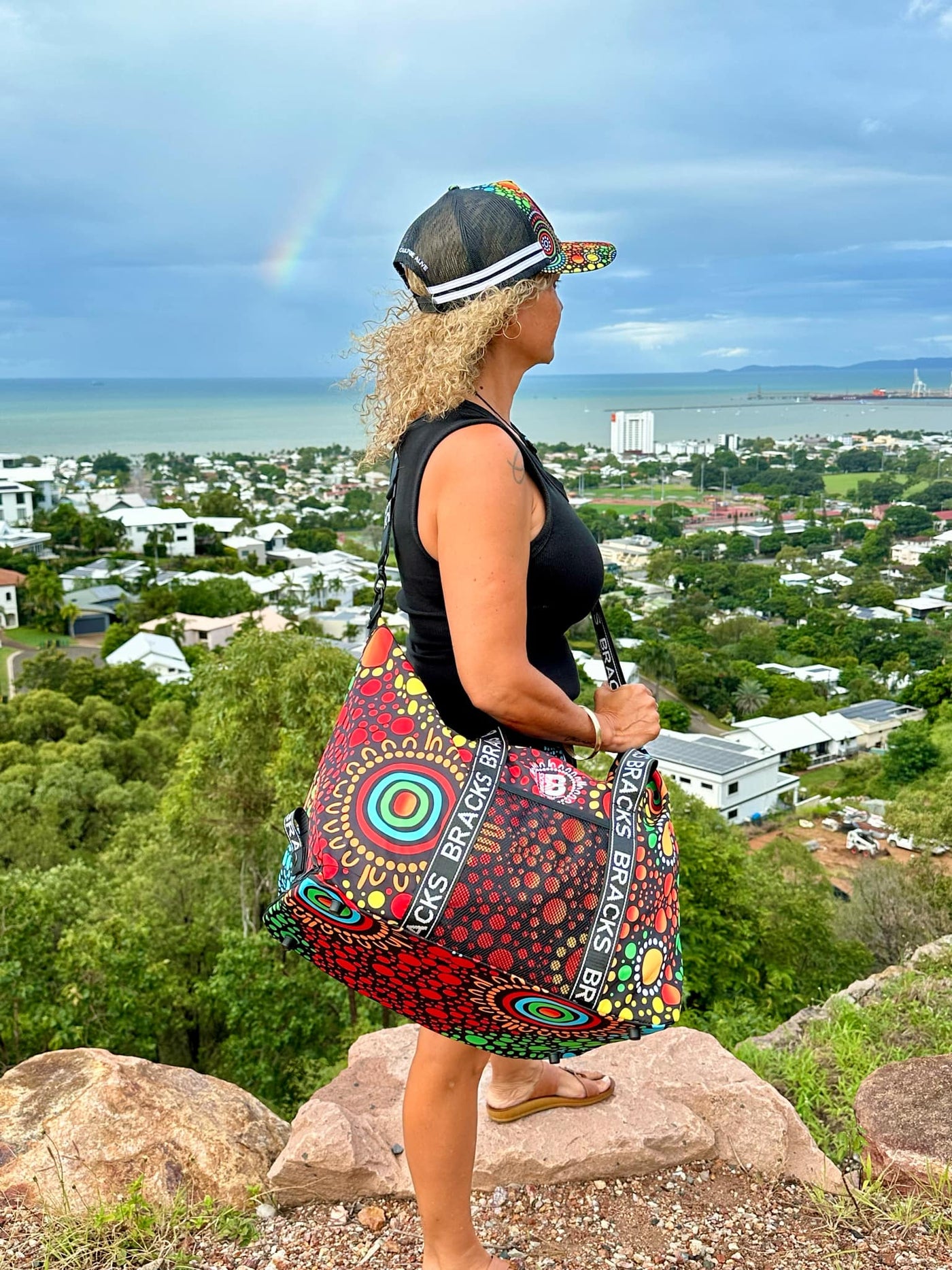 BRACKS UP Large Luggage Bag