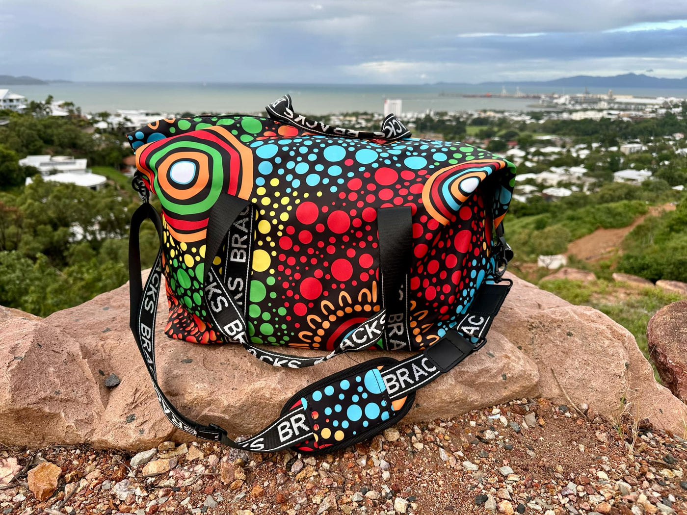 BRACKS UP Large Luggage Bag